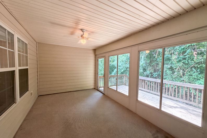 Photo 14 of 16 of 4536 Drewbridge Way, Raleigh, NC