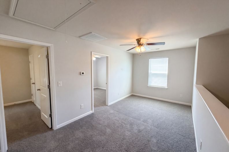 Photo 11 of 16 of 4716 Queen Pierrette St, Raleigh, NC
