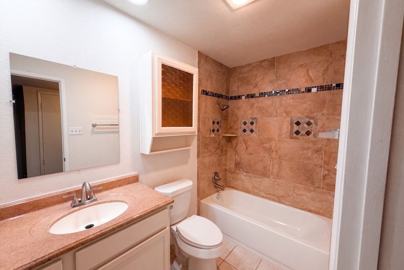 Photo 13 of 18 of 2602 Emberwood Dr, Garland, TX