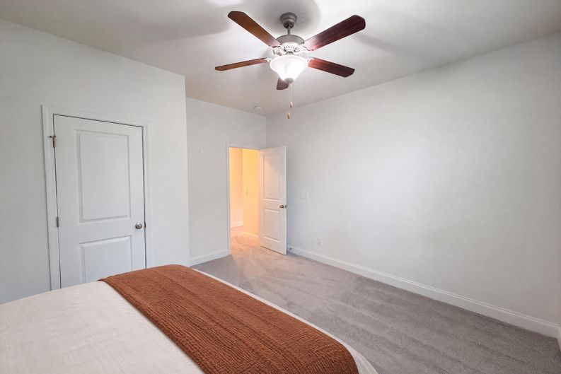 Photo 10 of 24 of 301 Freeland Way, Moncks Corner, SC