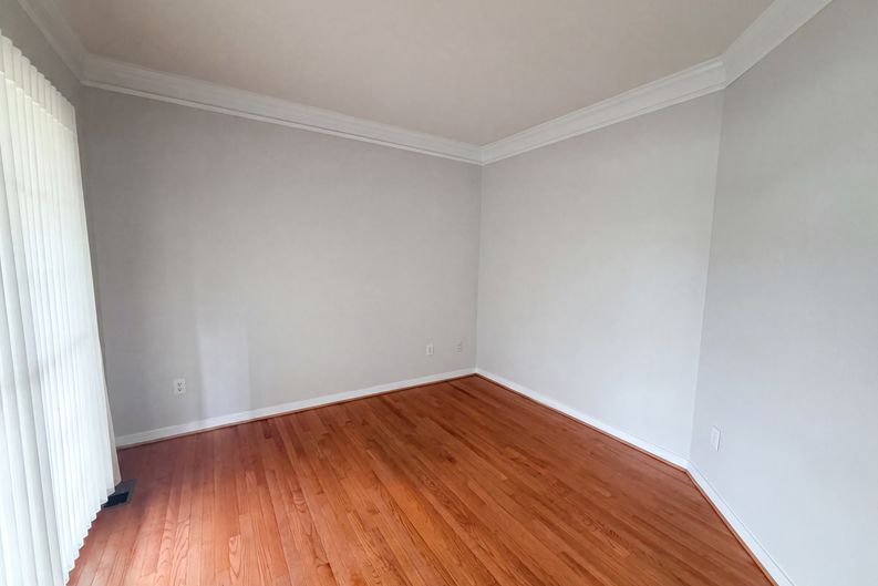 Photo 10 of 26 of 14725 Grand Forest Ct, South Chesterfield, VA