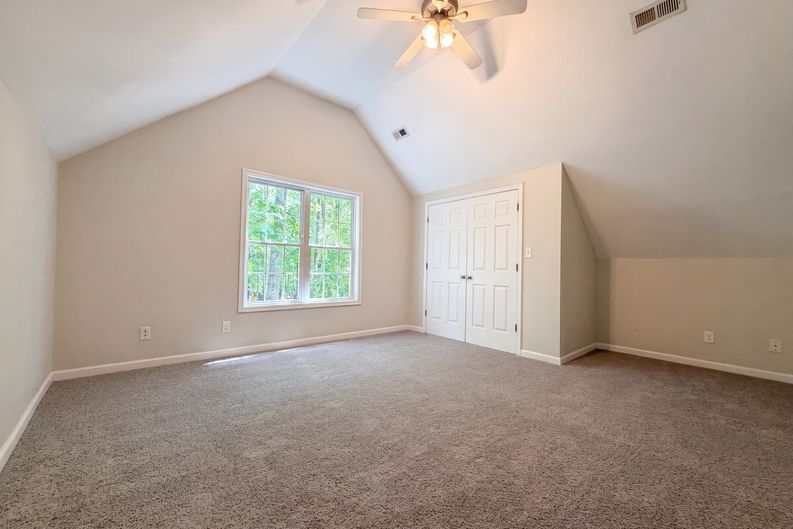 Photo 11 of 28 of 109 Rockrose Ave, Clayton, NC