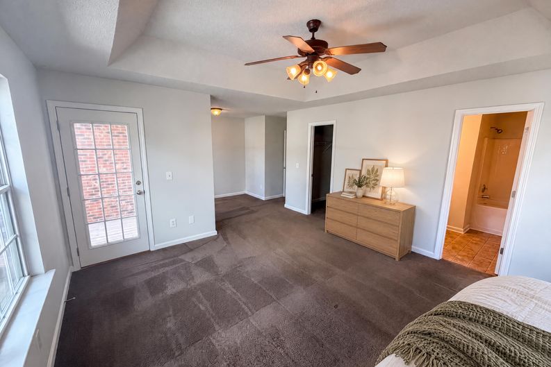 Photo 4 of 20 of 7553 Rutgers Cir, Fairburn, GA