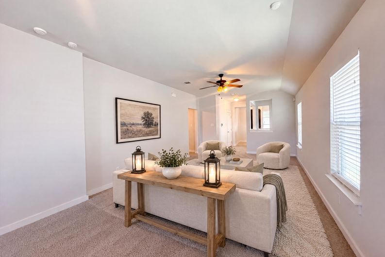 Photo 11 of 21 of 5909 Urbano Bnd, Round Rock, TX