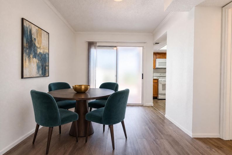 Photo 6 of 17 of 5240 Janfred Ct, Las Vegas, NV