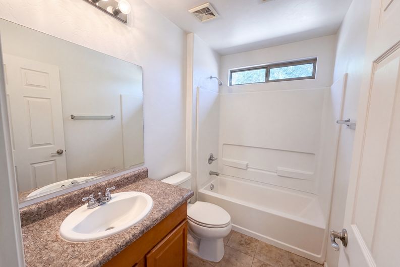 Photo 16 of 21 of 6550 W Wolf Valley Way, Tucson, AZ