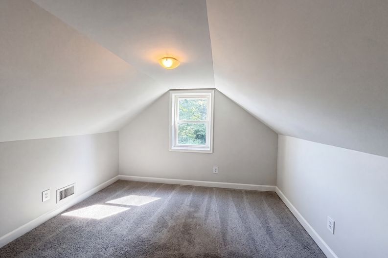 Photo 11 of 22 of 4313 Urn St, Capitol Heights, MD