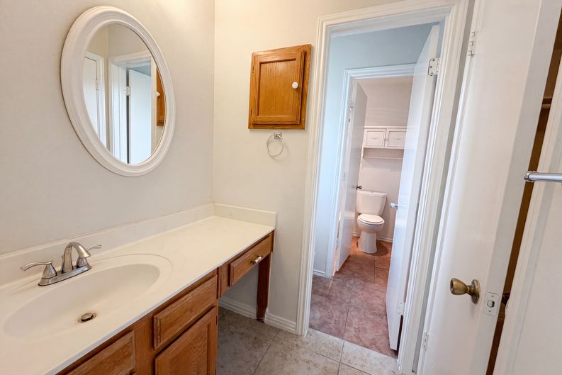 Photo 13 of 18 of 1301 Pitcairn Dr, Pflugerville, TX
