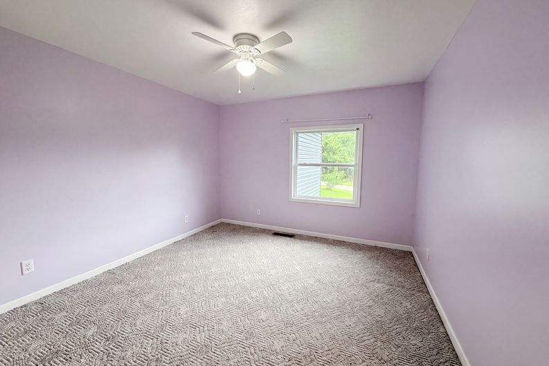Photo 21 of 28 of 144 Lizzie Wallin Rd, Crab Orchard, KY
