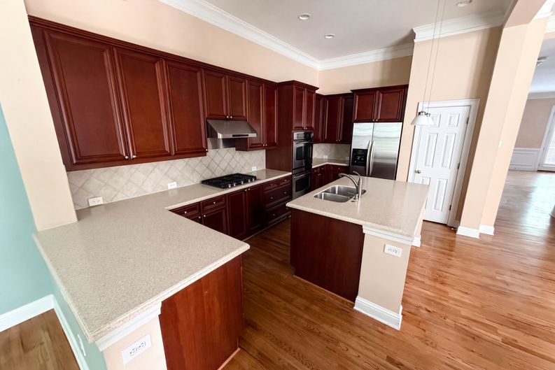Photo 6 of 32 of 1659 Woodwalk Strm SE, Atlanta, GA