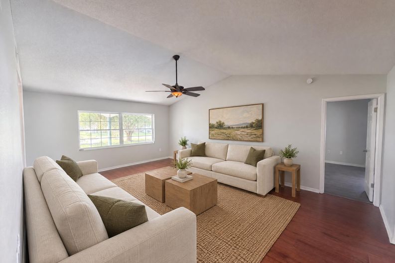 Photo 16 of 34 of 11187 Blythville Rd, Spring Hill, FL