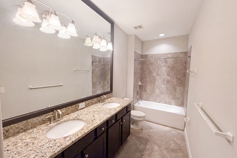Photo 21 of 44 of 2575 Grand Lakeside Dr, Palm Harbor, FL