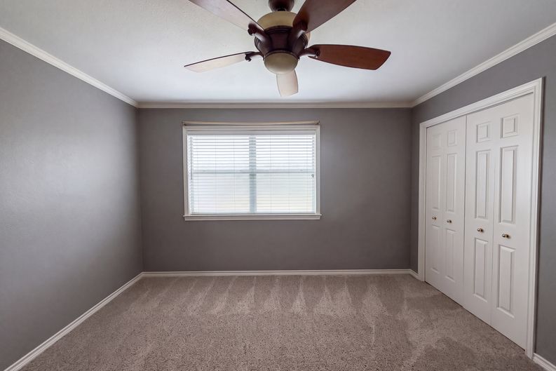 Photo 14 of 26 of 2717 Wickersham Dr, Temple, TX