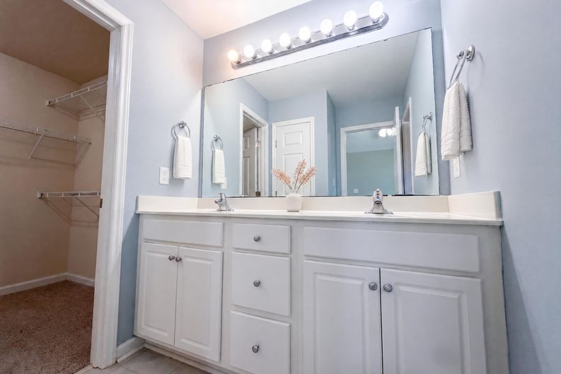 Photo 10 of 20 of 161 Patterdale Pl, Benson, NC
