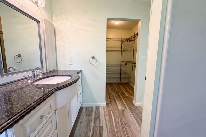 Photo 17 of 26 of 3260 Pinetree St, Port Charlotte, FL