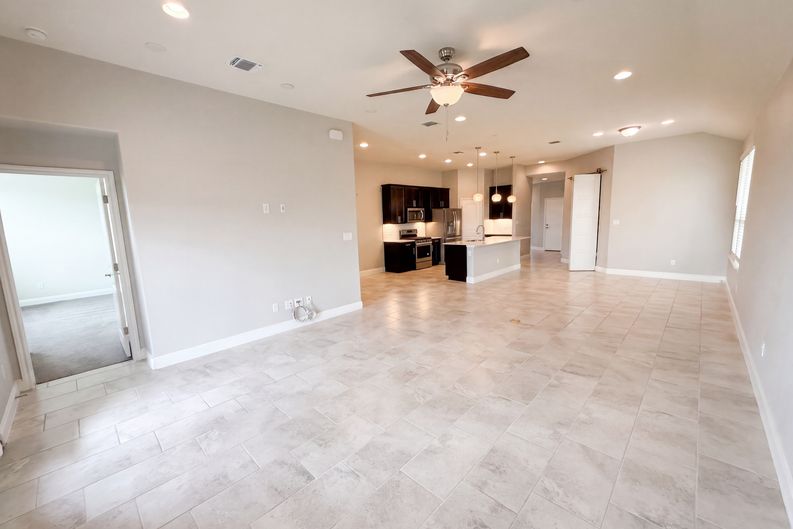 Photo 16 of 18 of 306 Duroc Dr, Hutto, TX