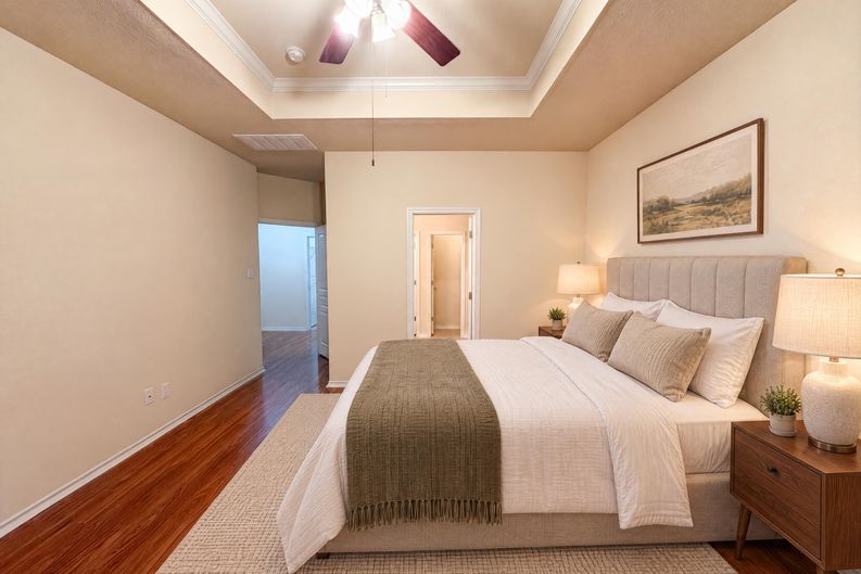 Photo 9 of 20 of 9816 Mullins Crossing Dr, Fort Worth, TX