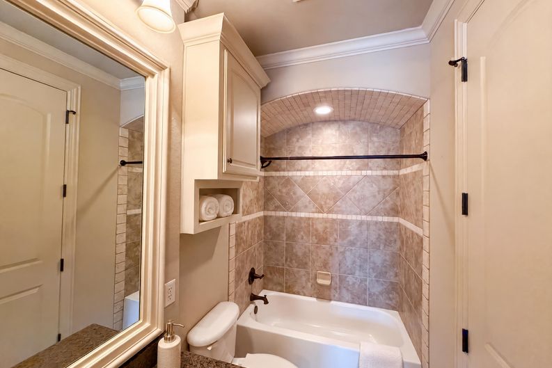 Photo 22 of 33 of 6113 Rock Dove Cir, Colleyville, TX