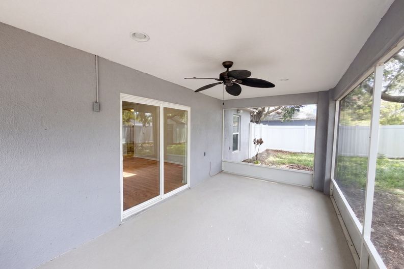 Photo 19 of 20 of 1360 Wildberry Ln, Deltona, FL