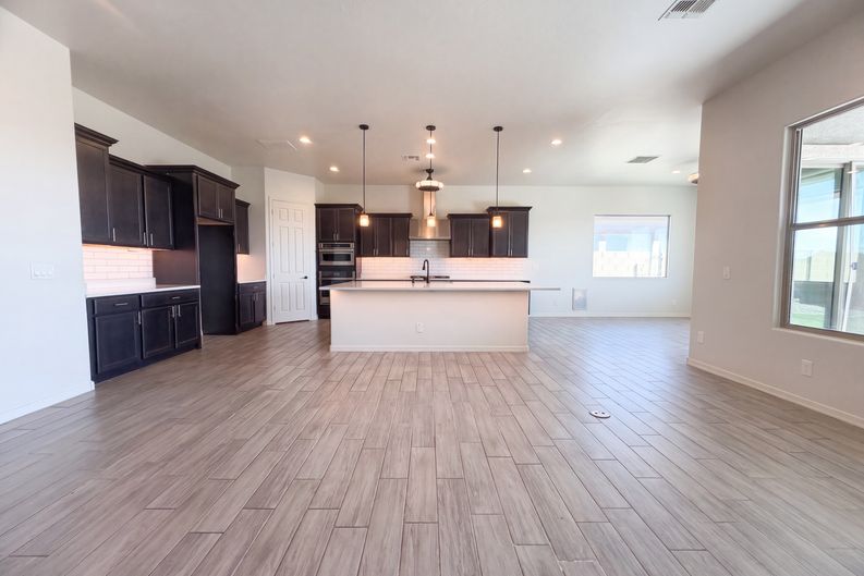 Photo 3 of 17 of 2923 E Inca Ln, San Tan Valley, AZ