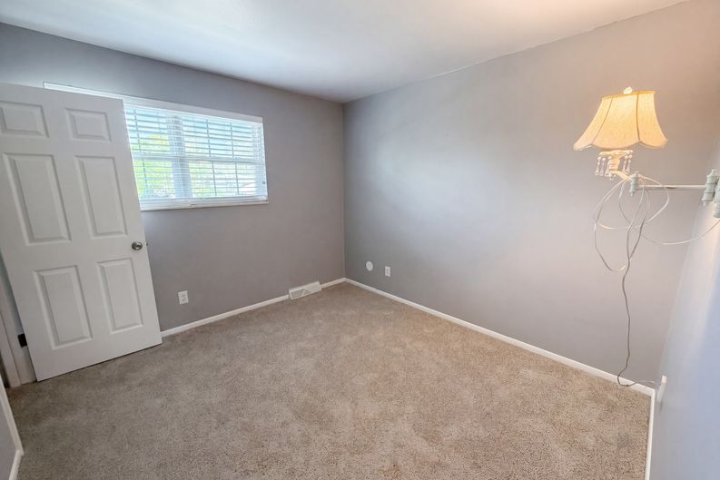 Photo 20 of 40 of 3182 S Xeric Ct, Denver, CO