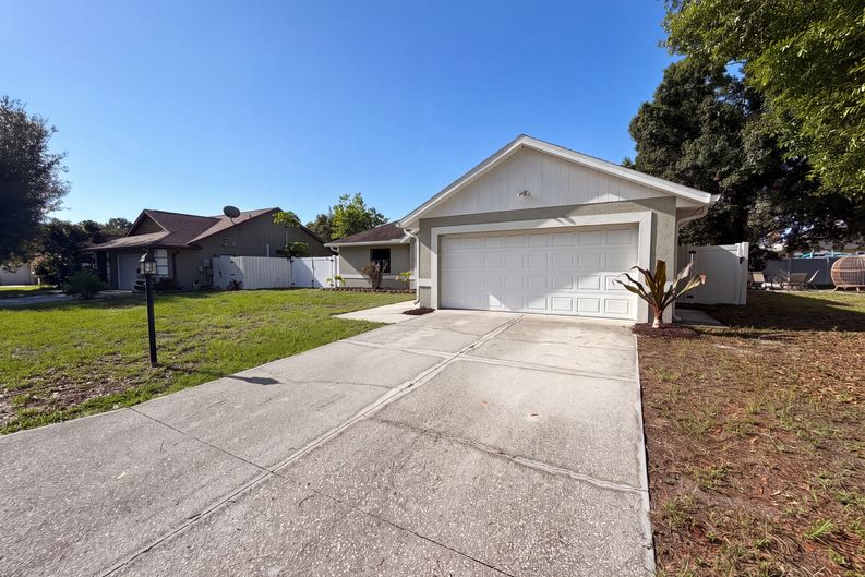 Photo 21 of 27 of 3430 55th Dr E, Bradenton, FL