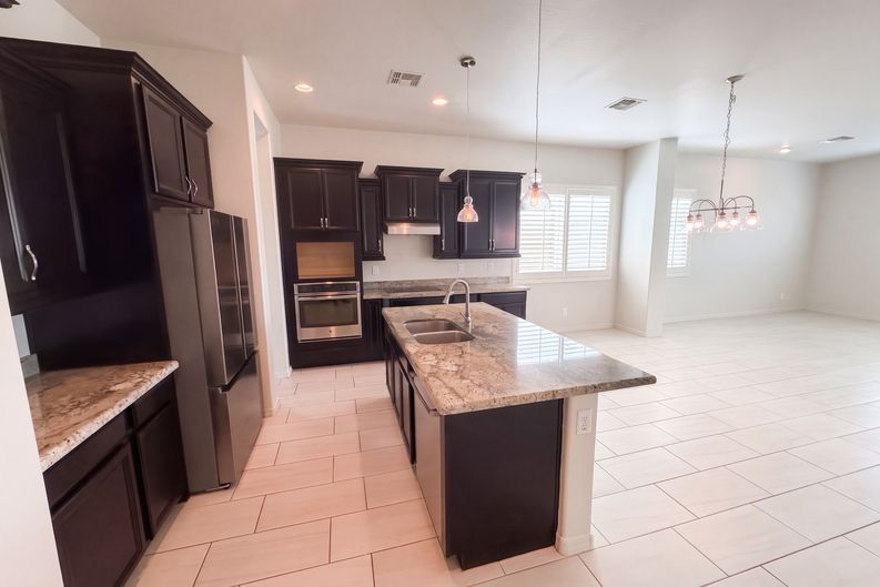 Photo 12 of 59 of 20509 W Valley View Dr, Buckeye, AZ