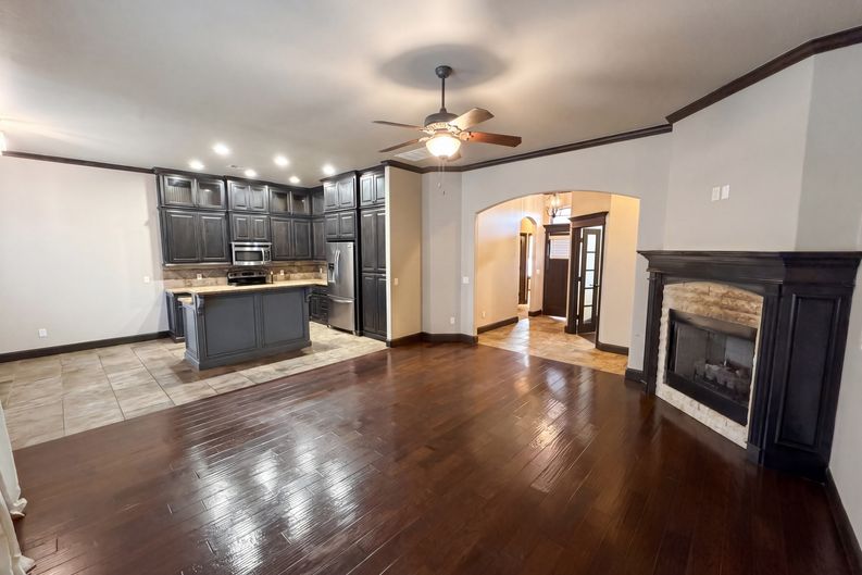 Photo 3 of 16 of 15941 Sky Run Dr, Edmond, OK