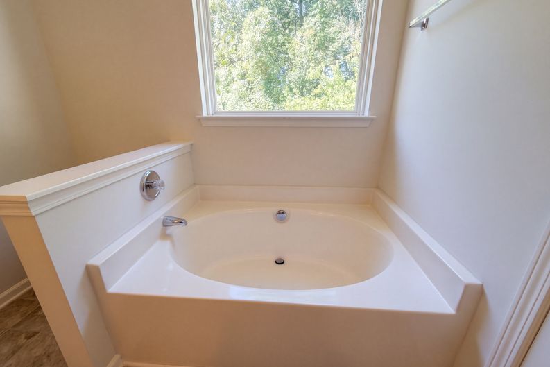 Photo 27 of 35 of 4735 Nijinsky Ct, Charlotte, NC