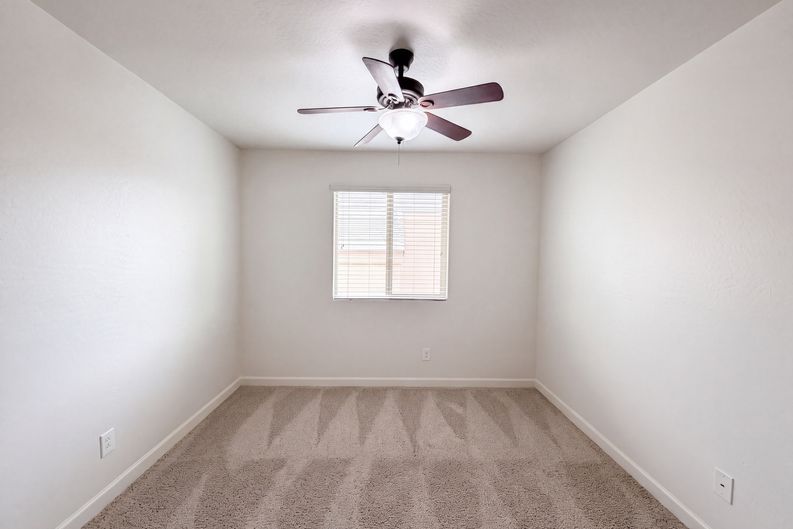 Photo 11 of 22 of 28539 N Moonstone Way, San Tan Valley, AZ