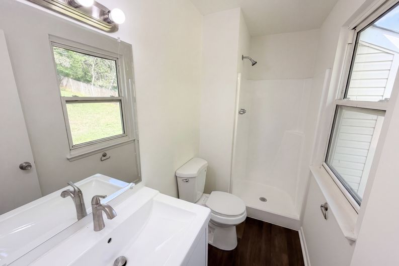 Photo 9 of 29 of 12708 Lampton Ln, Fort Washington, MD