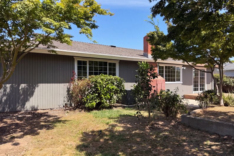 Photo 36 of 41 of 7007 Ursa Pkwy, Sacramento, CA