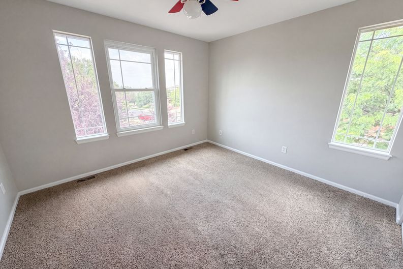 Photo 16 of 34 of 10494 Ouray St, Commerce City, CO