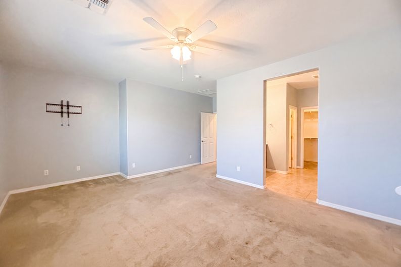 Photo 4 of 18 of 875 W Ayrshire Trl, San Tan Valley, AZ