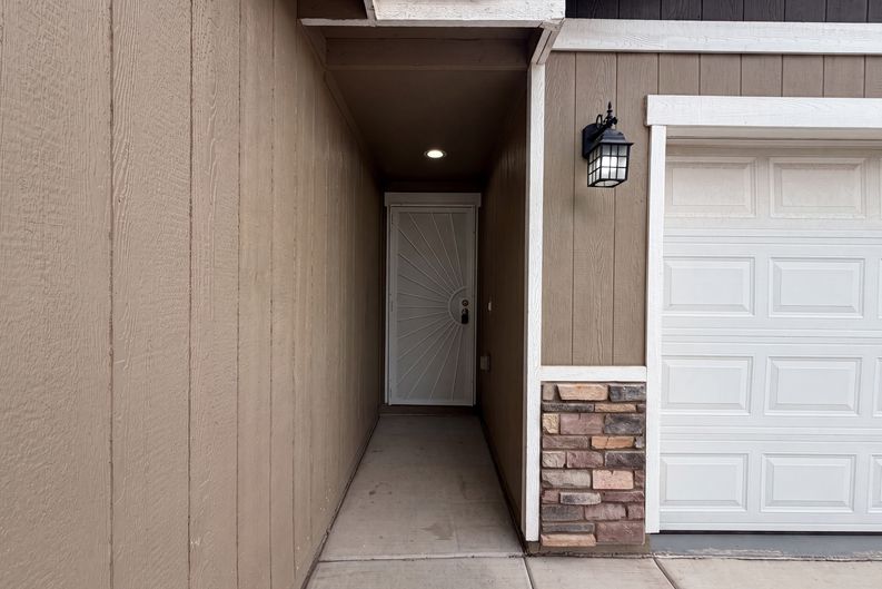 Photo 17 of 19 of 5713 S 13th Ave, Phoenix, AZ
