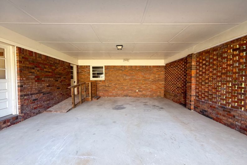 Photo 25 of 34 of 3091 Beechwood Dr, Lithia Springs, GA