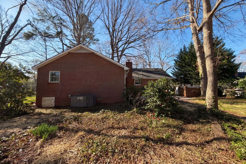 Photo 19 of 20 of 1512 Buckingham Ave, Gastonia, NC
