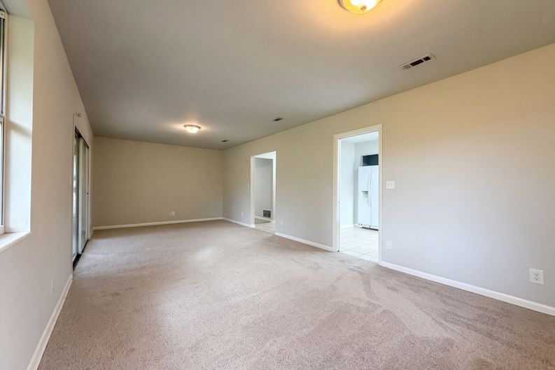 Photo 8 of 22 of 5082 San Clerc Rd, Jacksonville, FL
