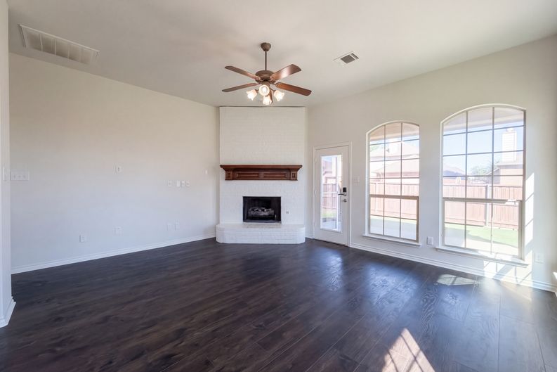 Photo 8 of 21 of 5800 Chuck Wagon Ln, McKinney, TX