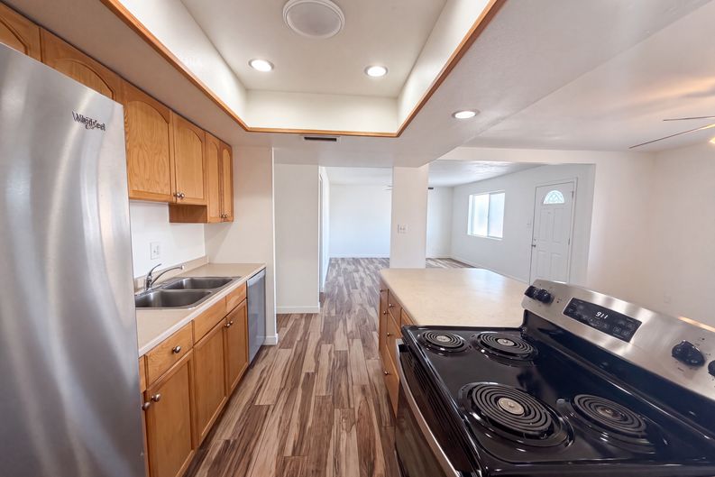 Photo 13 of 28 of 10215 N 36th Ave, Phoenix, AZ