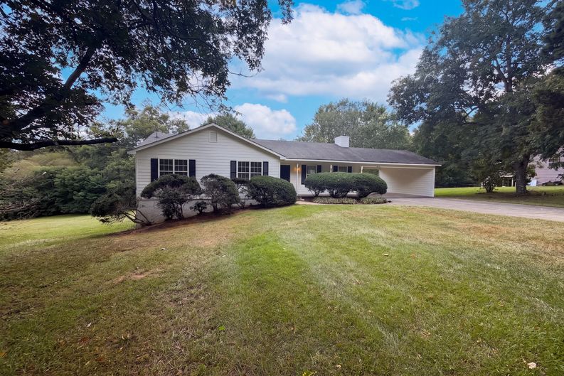 Photo 14 of 17 of 1179 Horsley Mill Rd, Carrollton, GA