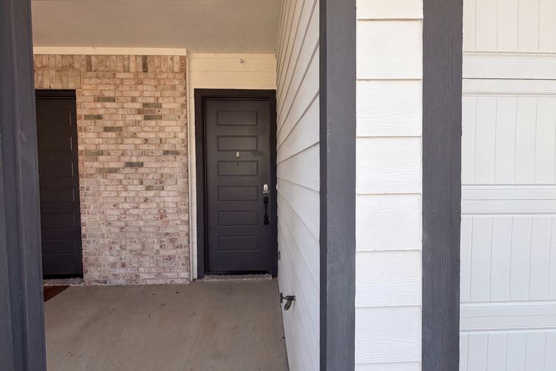 Photo 16 of 22 of 1020 17th St, Plano, TX