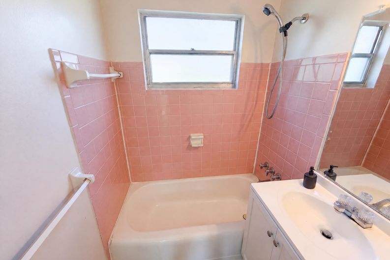 Photo 13 of 25 of 4450 Keats Ave, Titusville, FL