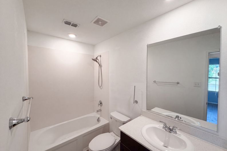 Photo 13 of 17 of 14524 Camino Real Dr, Haslet, TX