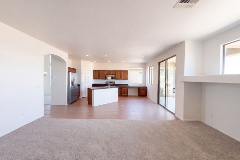 Photo 11 of 30 of 1806 N Wildflower Ln, Casa Grande, AZ