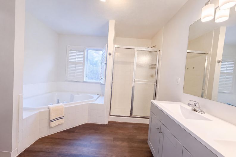 Photo 42 of 51 of 7966 Lazelle Woods Dr, Westerville, OH