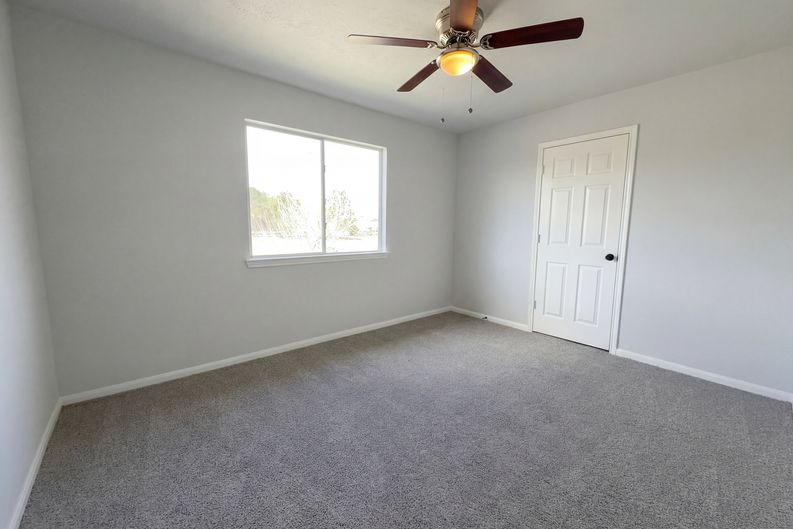 Photo 18 of 22 of 12111 Virline Ln, Houston, TX