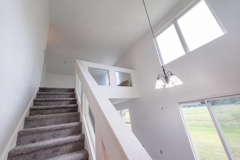 Photo 11 of 29 of 8351 Exton Rd, Indianapolis, IN