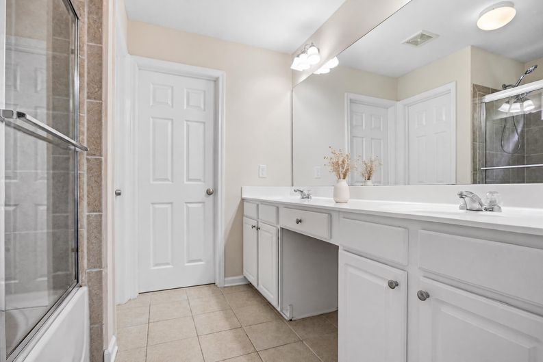 Photo 21 of 29 of 313 Balaban Cir, Woodstock, GA
