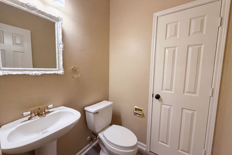 Photo 15 of 29 of 16507 Cypress Brook Ct, Cypress, TX